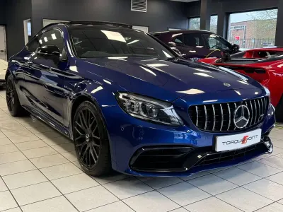 Käytetty Mercedes C63 AMG AMG 2019 Sininen Coupe - kaksiovinen
