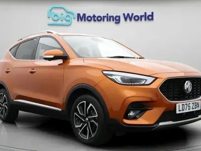 Used MG ZS Exclusive 106 HP (77 kW) 2024 Orange SUV