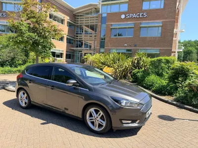 Used Ford Focus Titanium 100 HP (73 kW) 2018 Grey Hatchback