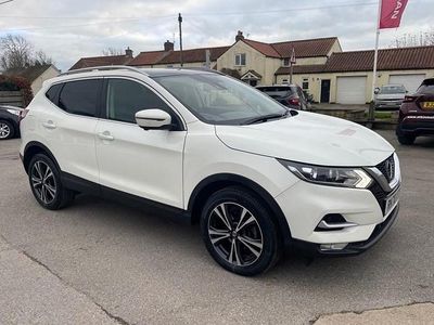 White Used 2020 Nissan Qashqai N-Connecta SUV | £12,495 (Fair price)