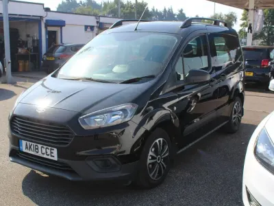 Used Ford Transit 2018 Black MPV