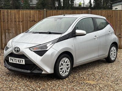 Used Toyota Aygo X-play 71 HP (52 kW) 2020 Silver Hatchback