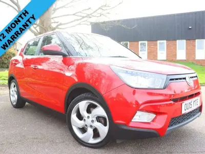 Used SsangYong Tivoli 128 HP (94 kW) 2015 Red SUV