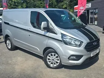 Used Ford Transit Custom Limited 130 HP (95 kW) 2021 Silver Van