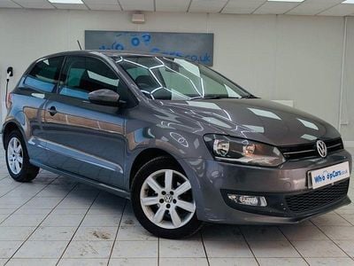 Used VW Polo Edition 70 HP (51 kW) 2014 Grey Hatchback