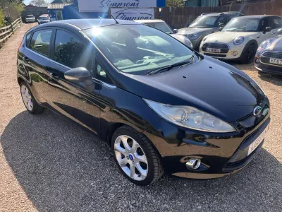 Usado Ford Fiesta 2011 Preto Citadino
