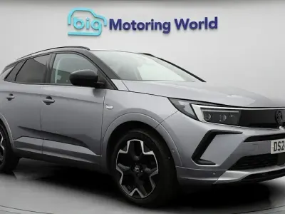 Used Vauxhall Grandland X Ultimate 131 HP (96 kW) 2024 Grey SUV