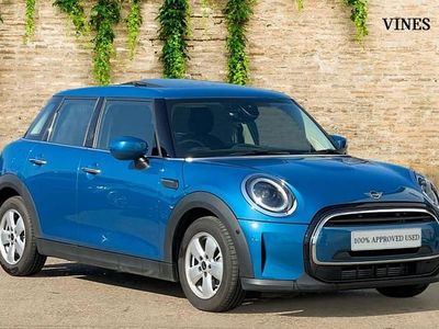 Used Mini Cooper Classic 134 HP (98 kW) 2023 Blue Hatchback