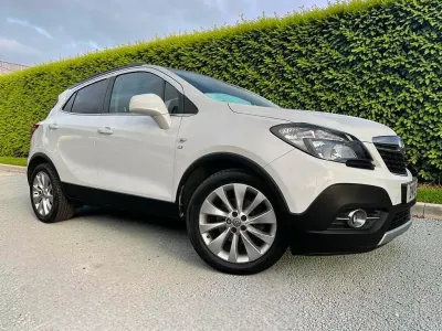 Używany Vauxhall Mokka 130 KM (95 kW) 2015 Biały SUV