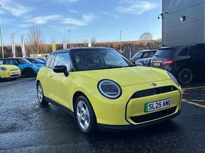 Yellow Used 2025 Mini Cooper SE Classic Hatchback | £24,999 (Fair price)