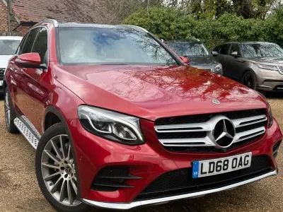 Used Mercedes GLC250 AMG line 211 HP (155 kW) 2018 Red SUV