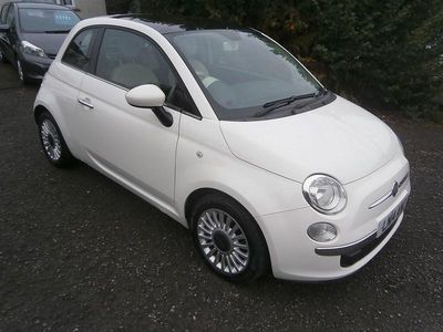 Used Fiat 500 Lounge 69 HP (50 kW) 2014 White Hatchback