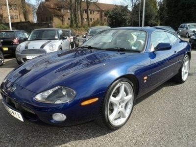 Jaguar XKR