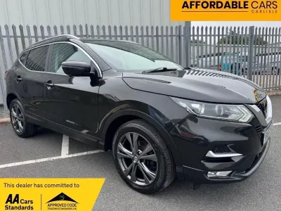 Used Nissan Qashqai N-Connecta 110 HP (80 kW) 2017 Black SUV