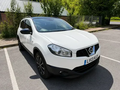 Used Nissan Qashqai 360º 117 HP (86 kW) 2013 White SUV
