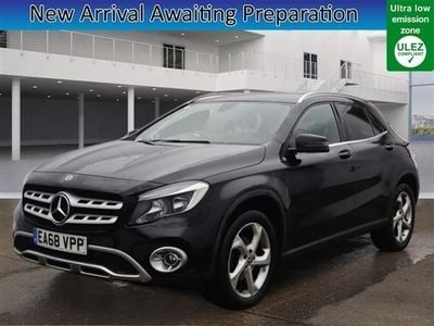 Mercedes GLA220