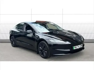 Begagnad Tesla Model 3 RWD 208 kW (283 HK) 2024 Svart Sedan