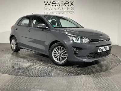 Used Kia Rio 99 HP (72 kW) 2023 Hatchback
