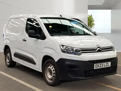 Used Citroën Berlingo 100 HP (73 kW) 2023 White MPV