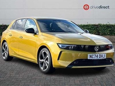 Used Vauxhall Astra S 130 HP (95 kW) 2025 Yellow/black Hatchback