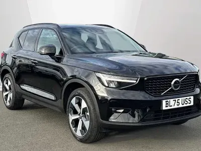 Used Volvo XC40 Plus 197 HP (144 kW) 2025 Black SUV