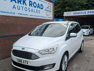 Used Ford Grand C-Max Titanium 2016 White MPV