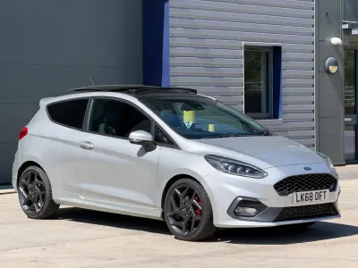 Used Ford Fiesta ST 200 HP (147 kW) 2019 Silver Hatchback