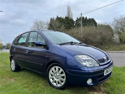 used Renault Scénic II FIDJI 16V 5 Door JUST 23 000 MILES FROM NEW FULL HISTORY + CAMBELT