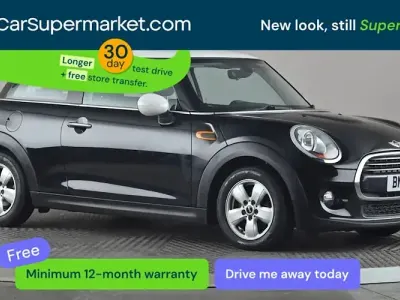 Begagnad Mini Cooper Hatch 136 HK (100 kW) 2017 Svart Halvkombi