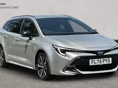 Used Toyota Corolla Design 140 HP (102 kW) 2025 Silver Estate