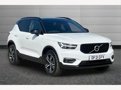 Used Volvo XC40 R-Design 163 HP (119 kW) 2021 White SUV