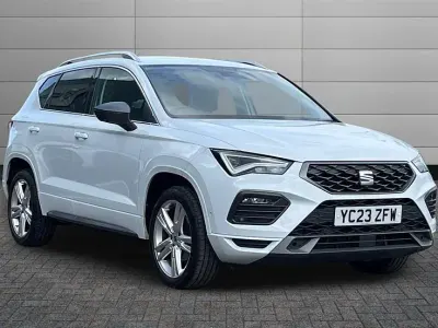 Käytetty Seat Ateca FR 150 HP (110 kW) 2023 Valkoinen Katumaasturi