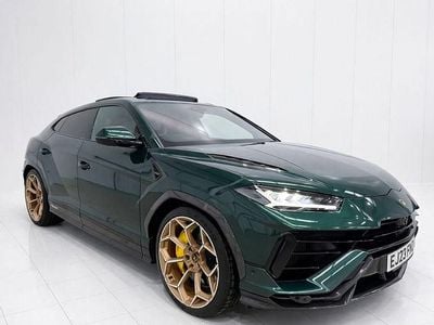 Green Used 2023 Lamborghini Urus SUV | £229,995 (Expensive)