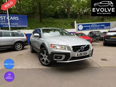 Used Volvo XC70 SE Lux 215 HP (158 kW) 2012 Silver Estate