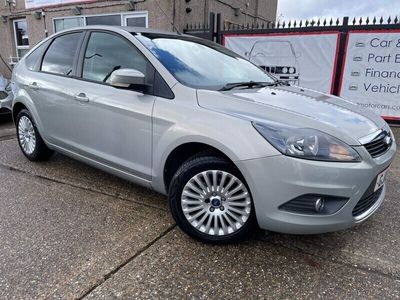 used Ford Focus 1.6 Titanium 5dr