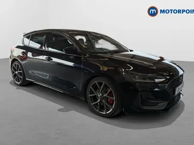 Used Ford Focus ST 280 HP (205 kW) 2023 Black Hatchback