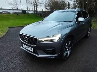 Used Volvo XC60 R-Design 190 HP (139 kW) 2018 Grey SUV
