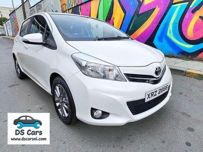 Used Toyota Yaris Multidrive S 2014 White Hatchback