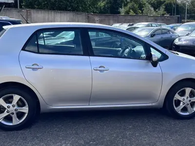 Used Toyota Auris