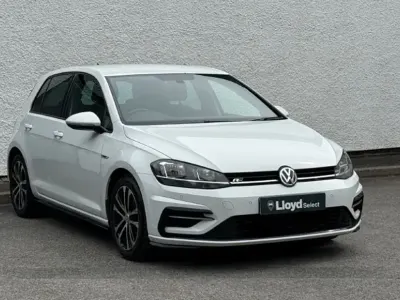 Used VW Golf VII R-line 150 HP (110 kW) 2018 White Hatchback