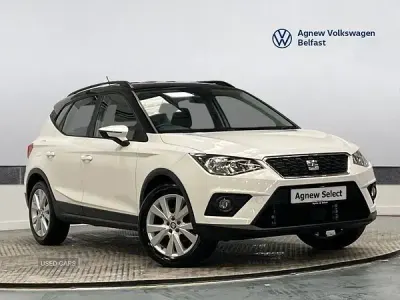 Begagnad Seat Arona SE 115 HK (84 kW) 2021 Vit SUV