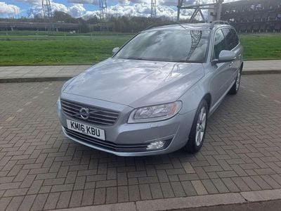 Used Volvo V70 SE 150 HP (110 kW) 2016 Silver Estate
