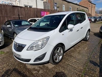 Used Vauxhall Meriva 2013 White MPV