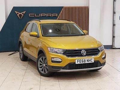 Used VW T-Roc SE 115 HP (84 kW) 2018 Yellow SUV