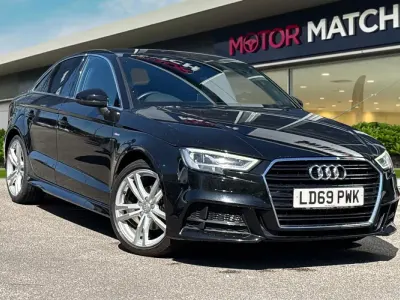 Używany Audi A3 S-Line 150 KM (110 kW) 2019 Czarny Sedan/Limuzyna