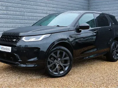 Used Land Rover Discovery Sport HSE Dynamic 204 HP (150 kW) 2022 Black SUV