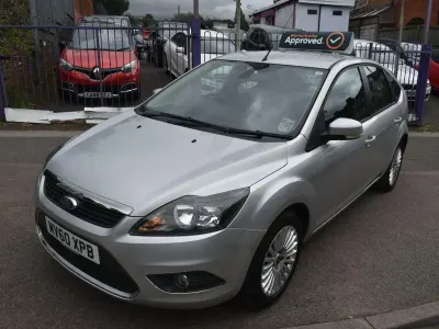 Used Ford Focus Titanium 2010 Silver Hatchback