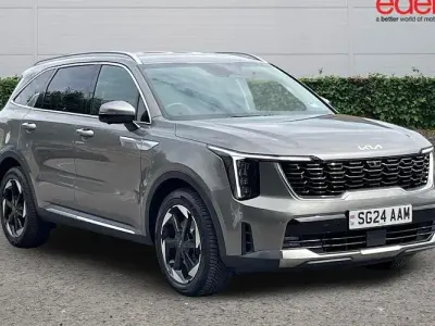 Used Kia Sorento 193 HP (141 kW) 2024 Grey SUV