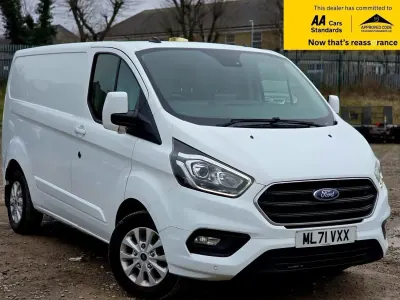Begagnad Ford Transit Custom Limited 130 HK (95 kW) 2021 Vit Van