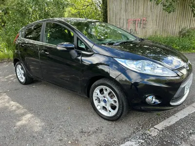 Used Ford Fiesta Zetec 96 HP (70 kW) 2012 Black Hatchback